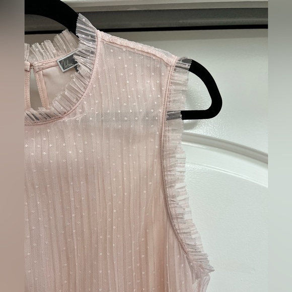 Chelsea 28 Pleated Swiss Dot Mock Neck Sleeveless Top - Picture 4 of 8